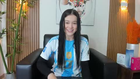 emily_frostt online show from April 2026 12:20:01 PM