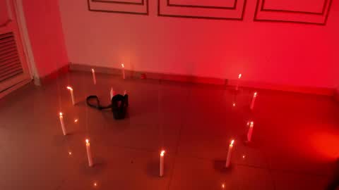 emily_gaviria1 online show from April 2026 12:32:02 PM