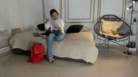 emily_gaviria1 online show from May 2026 12:13:02 PM