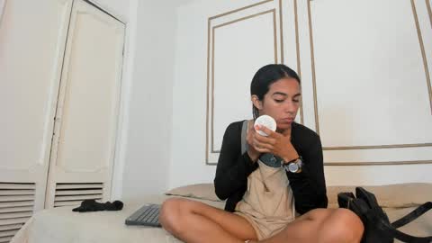 emily_gaviria1 online show from May 2026 12:11:01 PM