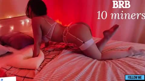 EMILY online show from December 2025 02:32:02 AM