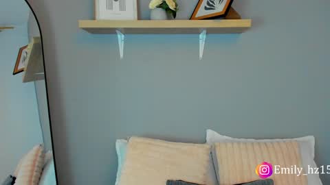 Emily online show from December 2024 10:55:01 AM