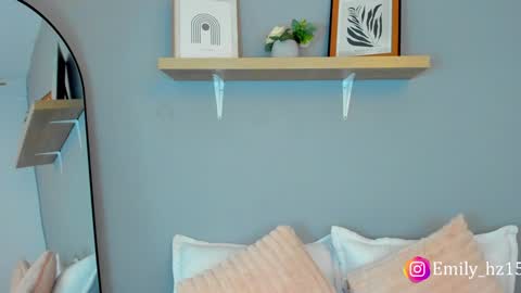 Emily online show from January 2025 01:20:02 PM