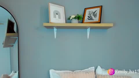 Emily online show from February 2025 09:31:02 PM