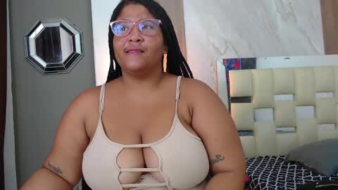 emily_jhonsson_ online show from May 2026 12:11:01 PM
