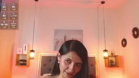 Snapshot of emily_leinn chatting on January 2025 05:44:02 PM E M I L Y online show from January 2025 05:44:02 PM
