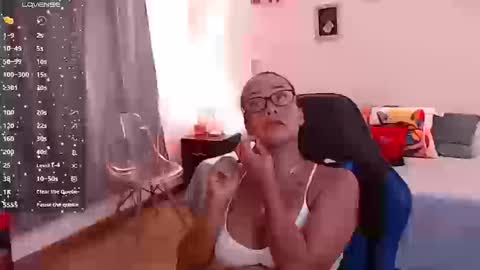 emily leroy. online show from September 2025 12:48:01 PM