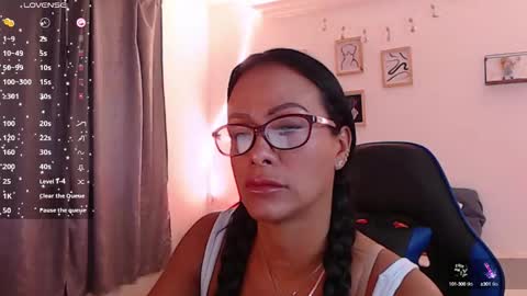 emily leroy. online show from October 2025 12:57:02 PM