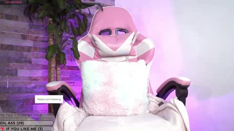 Emily online show from May 2026 12:27:02 AM