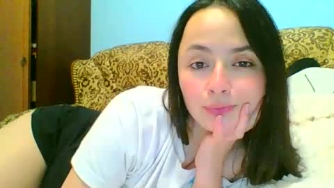 Snapshot of emily_morning_dew chatting on January 2025 08:26:02 PM emily_morning_dew online show from January 2025 08:26:02 PM