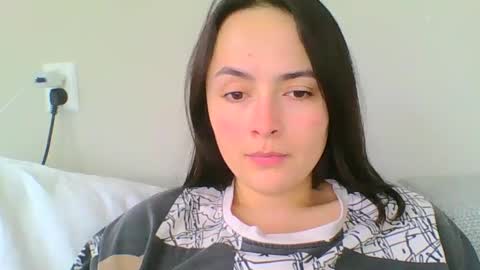Snapshot of emily_morning_dew chatting on January 2025 11:23:02 AM emily_morning_dew online show from January 2025 11:23:02 AM