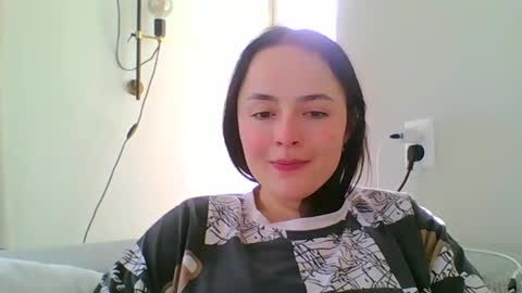 Snapshot of emily_morning_dew chatting on January 2025 11:00:02 AM emily_morning_dew online show from January 2025 11:00:02 AM