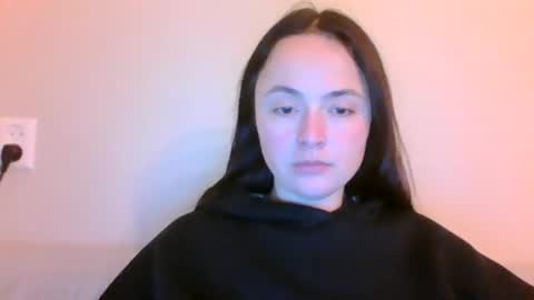 Snapshot of emily_morning_dew chatting on January 2025 05:21:01 PM emily_morning_dew online show from January 2025 05:21:01 PM