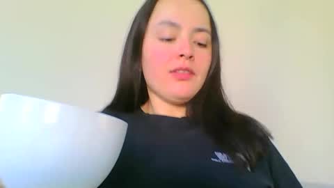 Snapshot of emily_morning_dew chatting on February 2025 02:45:01 PM emily_morning_dew online show from February 2025 02:45:01 PM