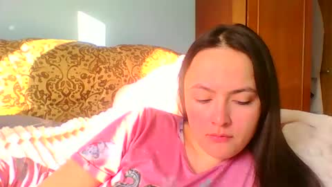 Snapshot of emily_morning_dew chatting on February 2025 07:23:02 AM emily_morning_dew online show from February 2025 07:23:02 AM