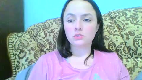 Snapshot of emily_morning_dew chatting on February 2025 03:15:02 PM emily_morning_dew online show from February 2025 03:15:02 PM