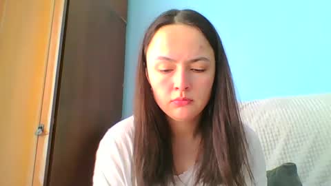 Snapshot of emily_morning_dew chatting on March 2025 08:09:01 AM emily_morning_dew online show from March 2025 08:09:01 AM