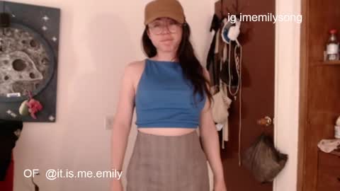 Snapshot of emily_pearl_ chatting on April 2026 09:26:01 PM emily_pearl_ online show from April 2026 09:26:01 PM