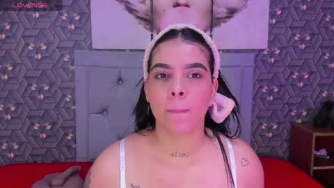 Emily online show from May 2026 03:47:02 AM