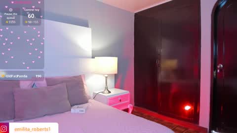 Emily  online show from November 2025 05:01:02 PM