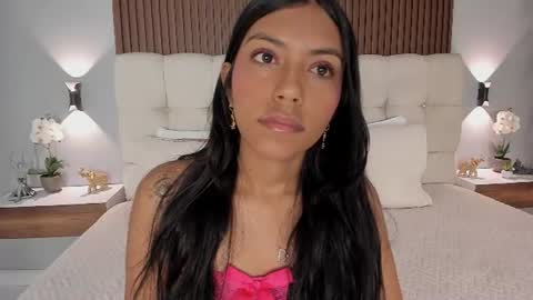 Snapshot of emily_rose1_ chatting on June 2026 12:31:02 PM Emily rose1 online show from June 2026 12:31:02 PM