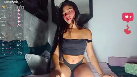 Snapshot of emily_rosse9 chatting on January 2025 02:55:01 AM emily_rosse9 online show from January 2025 02:55:01 AM