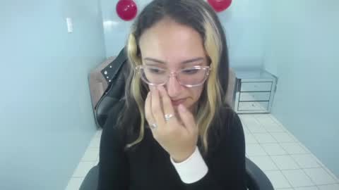 Emily online show from February 2025 06:37:02 PM