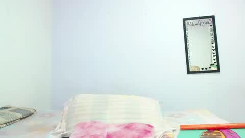 Snapshot of emily_rousxxx chatting on April 2026 12:47:01 AM Emily IGEmmily Baussa online show from April 2026 12:47:01 AM