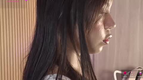 Snapshot of emily_sweett12 chatting on March 2026 12:19:02 PM Emily online show from March 2026 12:19:02 PM