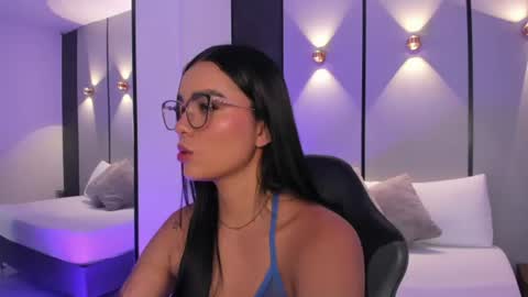 emily_tolson online show from June 2026 09:45:01 PM