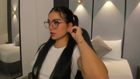 emily_tolson online show from July 2026 01:28:01 PM