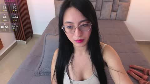 emily_vermont online show from April 2026 11:48:01 AM