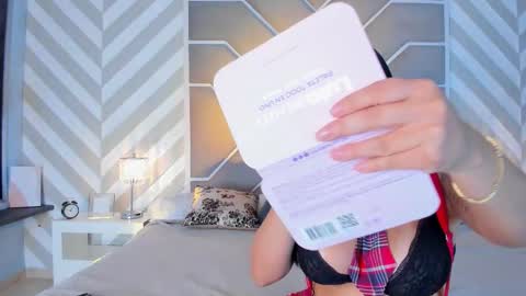 Snapshot of emily_white_1 chatting on October 2025 08:55:02 PM Emily White online show from October 2025 08:55:02 PM