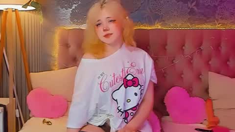 Baby Emelli online show from April 2026 06:49:01 AM