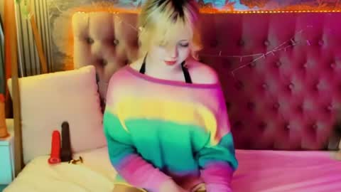 Snapshot of emilyangels chatting on May 2026 06:42:01 AM Baby Emelli online show from May 2026 06:42:01 AM