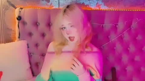 Baby Emelli online show from July 2026 07:26:01 AM