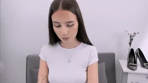 Snapshot of emilycharming chatting on February 2026 09:11:01 PM EmilyCharming online show from February 2026 09:11:01 PM