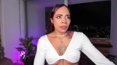 emily online show from October 2025 03:34:01 AM