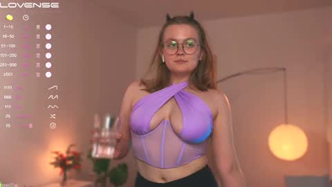 Emily  online show from December 2024 05:10:02 PM