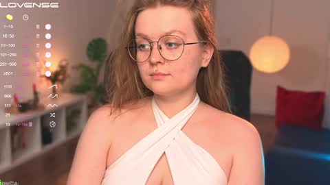 Emily  online show from February 2025 12:25:02 PM