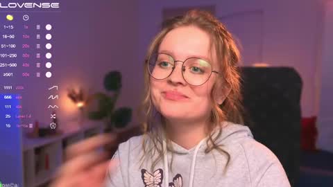 Emily  online show from February 2025 06:33:02 PM