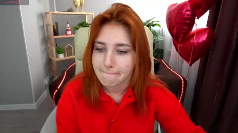 Snapshot of emilyfoxxi chatting on February 2025 06:23:01 AM Emily online show from February 2025 06:23:01 AM