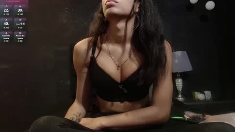 Snapshot of emilygomezz chatting on February 2025 11:25:01 AM Emily online show from February 2025 11:25:01 AM