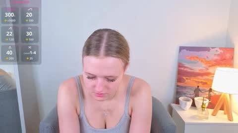 Emi online show from September 2025 01:11:01 AM