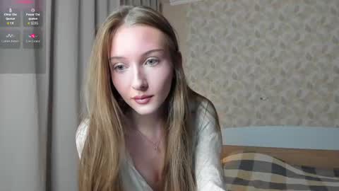 Emy and Angie online show from June 2026 10:56:01 PM