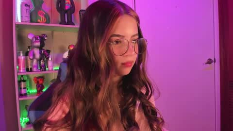 VALEEEN online show from January 2025 03:47:01 PM