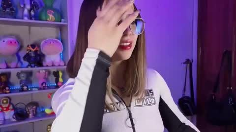 VALEEEN online show from September 2025 05:03:02 PM