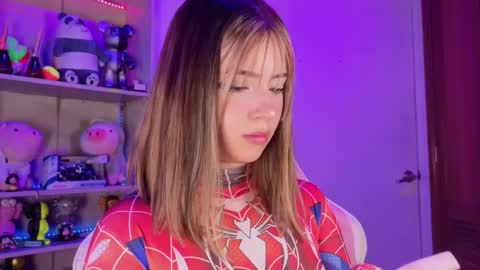 VALEEEN online show from February 2026 04:07:02 PM