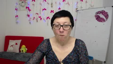 Emily online show from April 2026 06:43:01 PM