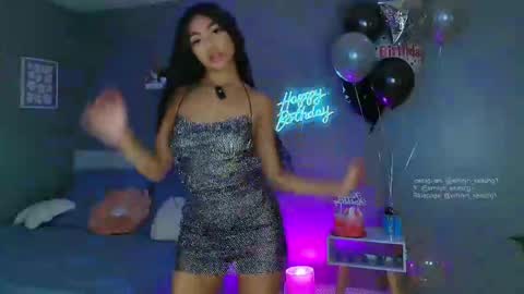 Snapshot of emilyn_keatting chatting on December 2024 04:30:02 AM Em online show from December 2024 04:30:02 AM